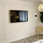 Le Macquet Vion *best Quality* Center * Amiens